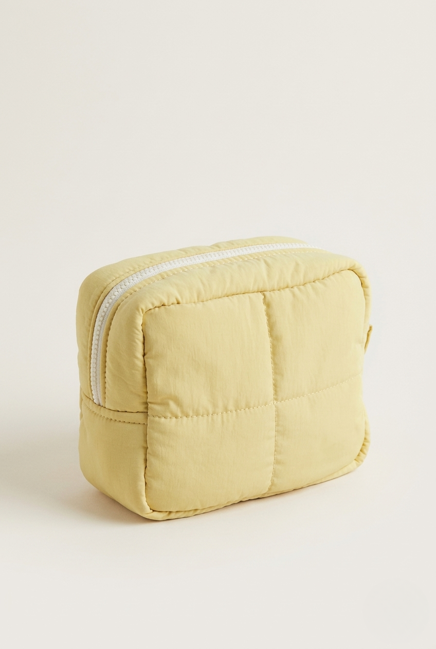Trousse de toilettes matelassé